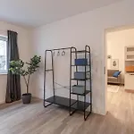 Apartmenthaus In Apartamento