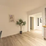Apartmenthaus In *